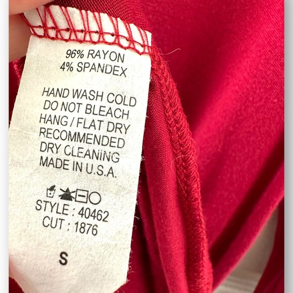 Women’s Boutique Solid Red Long Sleeve Dress Small - Picture 8 of 8